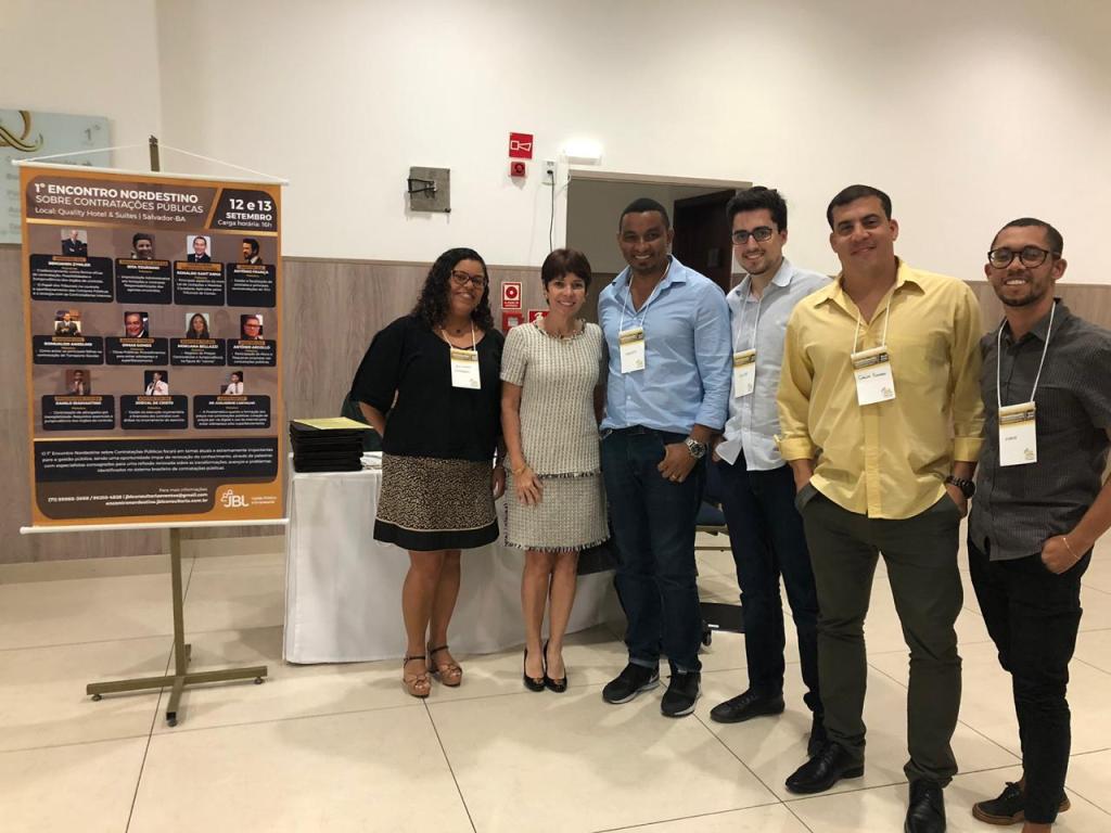 Colaboradores da Difi participam do 1º Encontro Nordestino sobre Contratações Públicas educacao.salvador.ba.gov.br/colaboradores-…