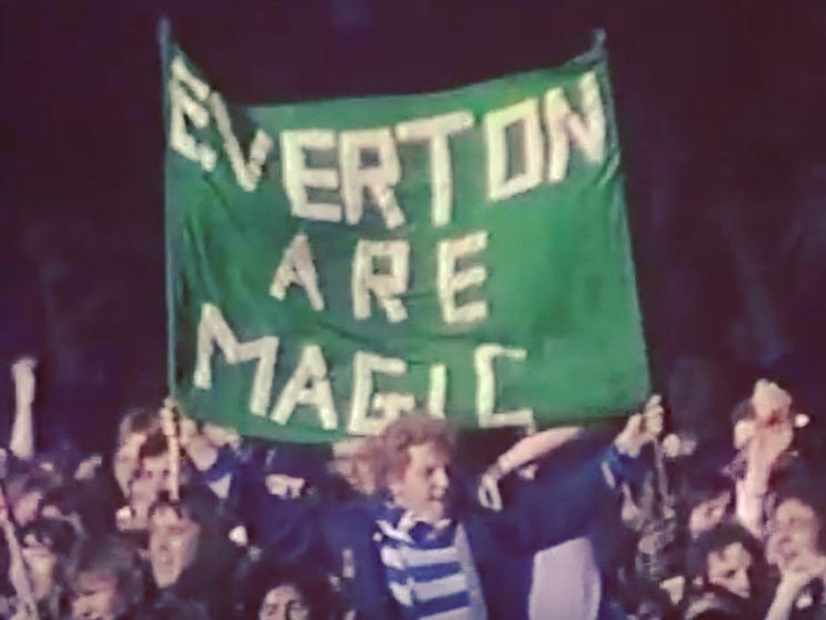 GwladysSt1938's tweet photo. Quick preview of the new banner that will be on display before tomorrow's match. 
Inspired by the iconic flag seen on the Gwladys Street in the 1970s.
#EVERTON #EFC #UTFT https://t.co/2IDlySVJtl