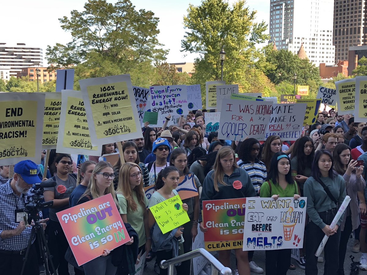 wfhealey's tweet photo. Several hundred people—many of them young, but a good amount of adults too—attended today’s climate strike at the State Capitol in Hartford to demand more urgent action to address the climate crisis #GlobalClimateStrike #CTClimateStrike #FridaysForFuture #CoveringClimateNow https://t.co/iE3nwDV8po