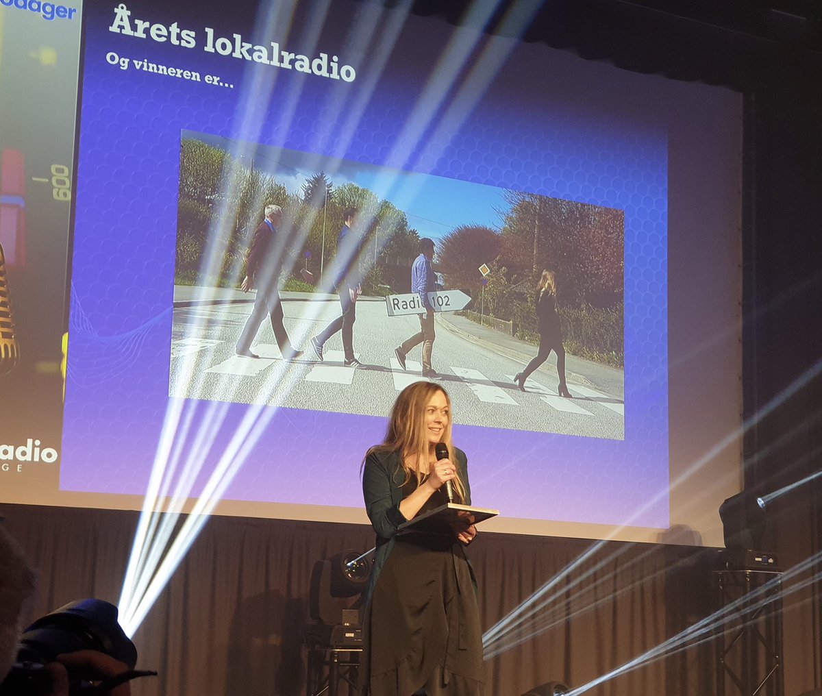 EivKalle's tweet photo. Årets lokalradio for andre året på rad! Det er vi stolte av!!📻💪🏻🏆 #Radio102 #PrixRadio https://t.co/dHsBpNCGZO