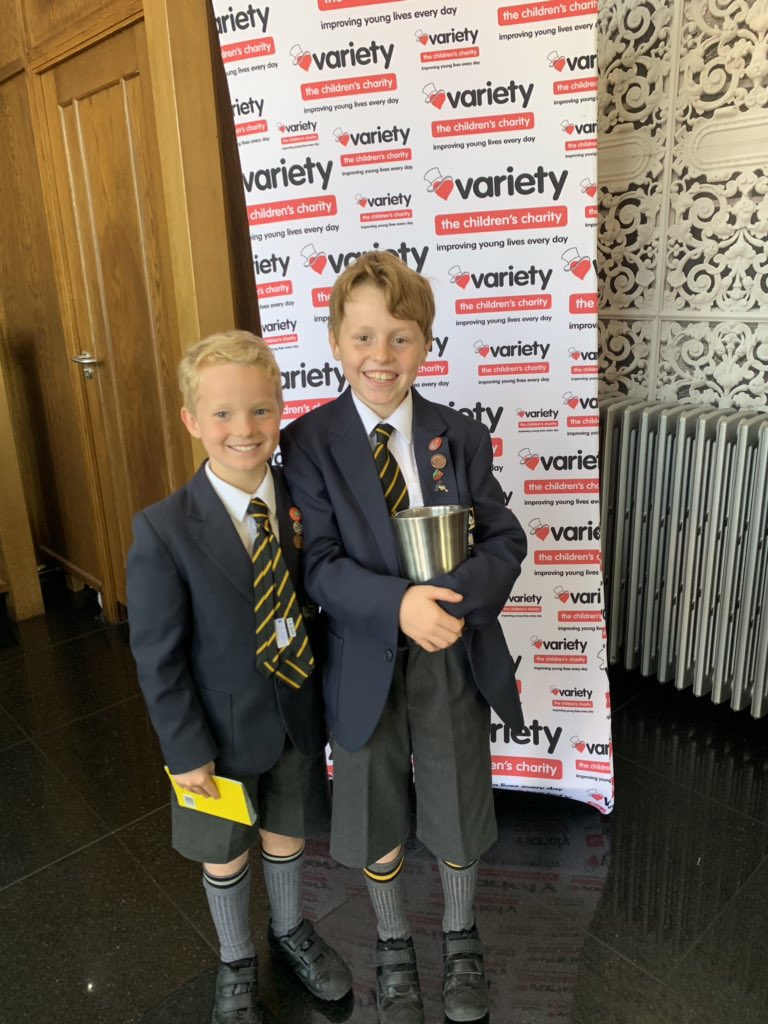 Louise Gray tweet media