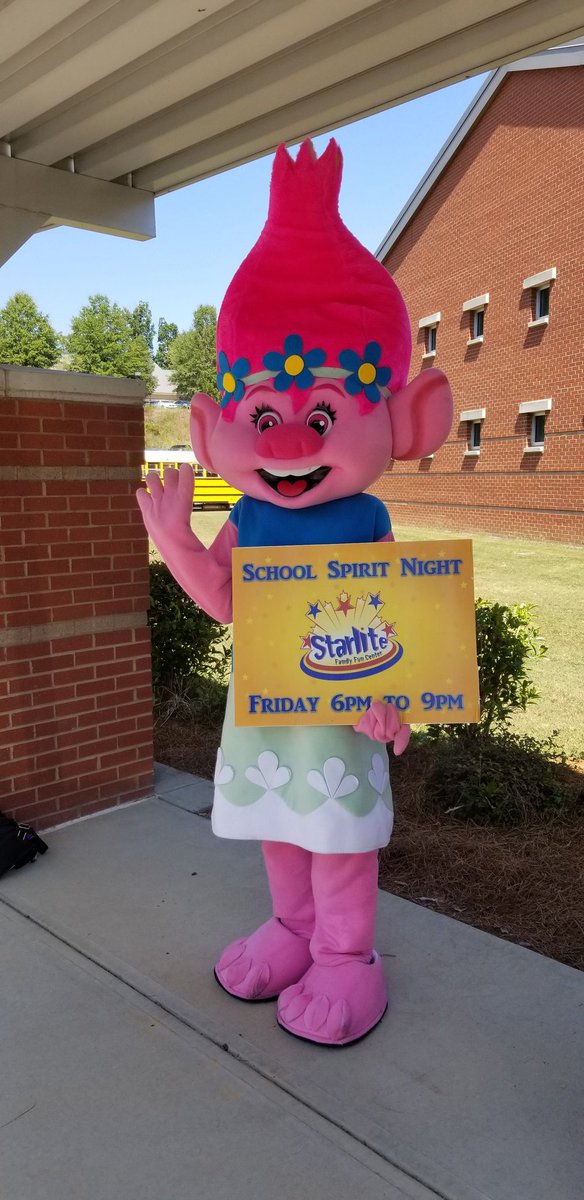 OakleyPta's tweet photo. Princess Poppy is here to encourage our students to join us for Spirit Noght at Starlite Family Fun Center at 6pm tonight....Sharpsburg location https://t.co/UucVrlVyVw