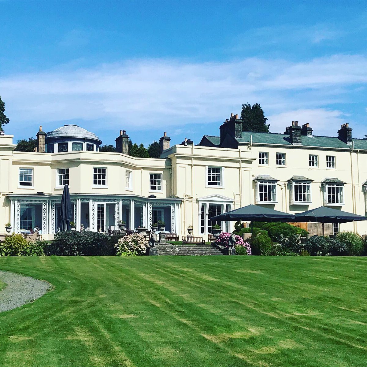 JRCumbrianChef's tweet photo. #storrshallmemory great afternoon tea with wife and daughter. Beautiful place with beautiful views @StorrsHall #storrshall #LakeDistrict #themviews #afternoontea https://t.co/7EKDibshzg