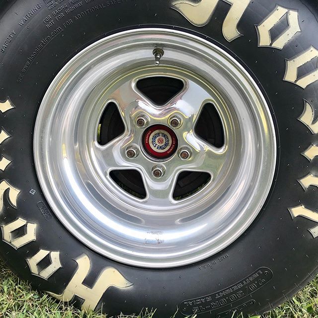 RaceStrange's tweet photo. We spotted one of our axles still going strong 30+ years later #madeintheusa #racestrange #nationaltrailraceway #strangeaxles #nhrajegssportsnationals #qualitymade #strangeengineering #becauseracecars https://t.co/VBMR0mRKGH https://t.co/Fob6N72egf
