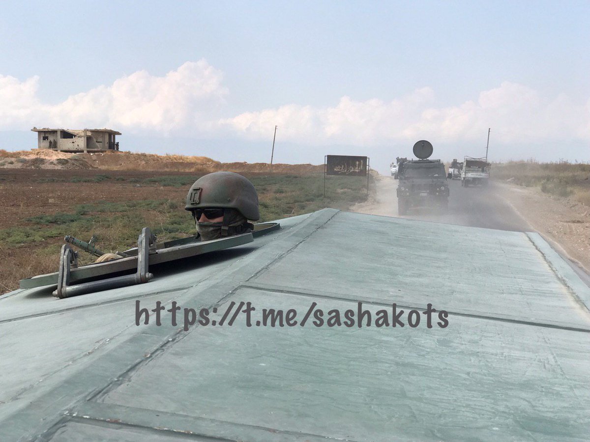 More photos of Russian spetsnaz and military police in Palmyra. 13/ https://t.me/sashakots/10612 