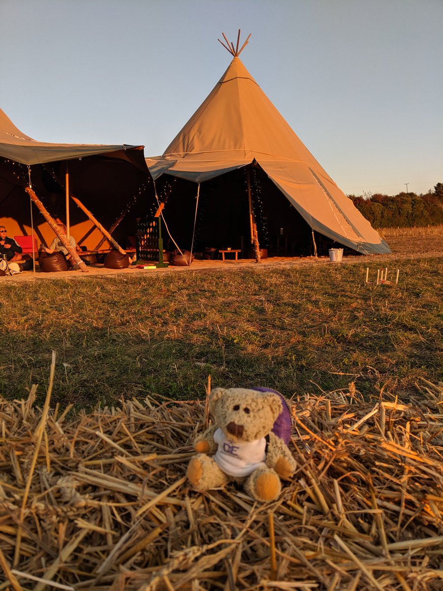 duddersdofe's tweet photo. Next to the chill out zone.
#dofe #dudders #dofeadventure https://t.co/mlVKXmcGod