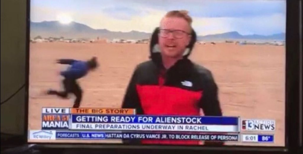 TheMemeGodTMG's tweet photo. The #Area51storm was a success....just glad no one was killed🙏...anyways, here are some photos from the event....More pics below
#Area51 
#TheMemeGod
#SeeThemAliens https://t.co/KaFxnfQjJ8