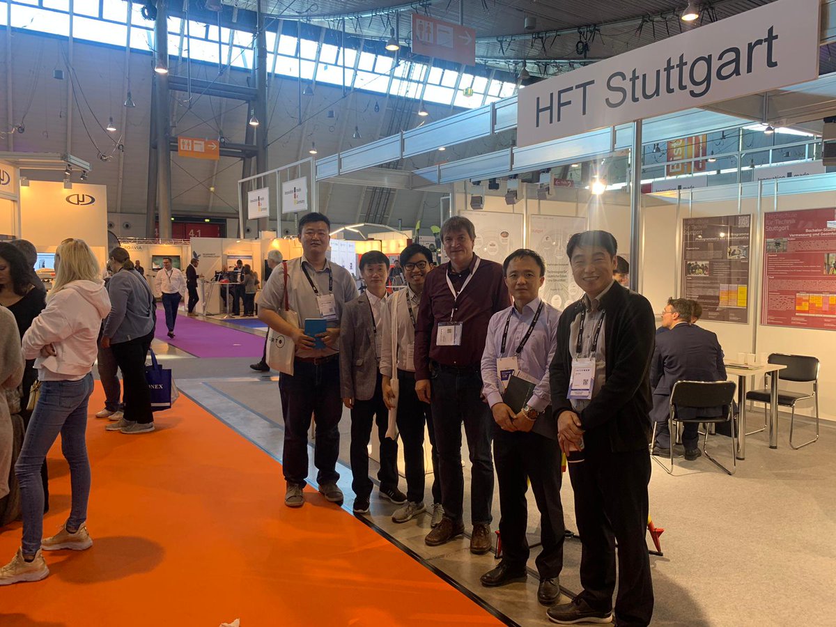 Smart Geo Expo Delegation from Seoul / Korea discuss about #SmartCities Cities concepts at #HFTStuttgart booth at #INTERGEO2019