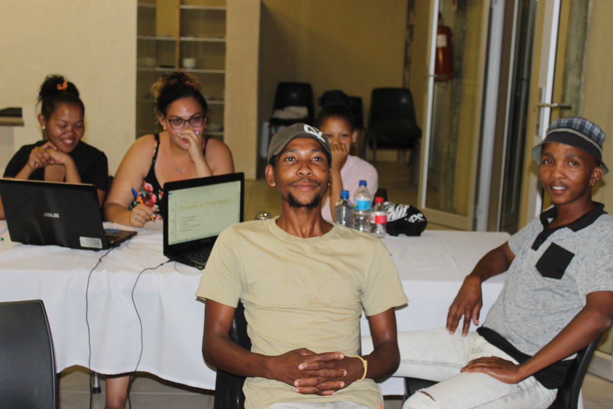CrestonCam's tweet photo. Doing the BMC - Business Model Canvas with participants at #TourismHack 

@NCDevEco @NorthernCapeSA @econdevfinNC @GKSS_SPU @Geekulcha https://t.co/46c8U5au6s