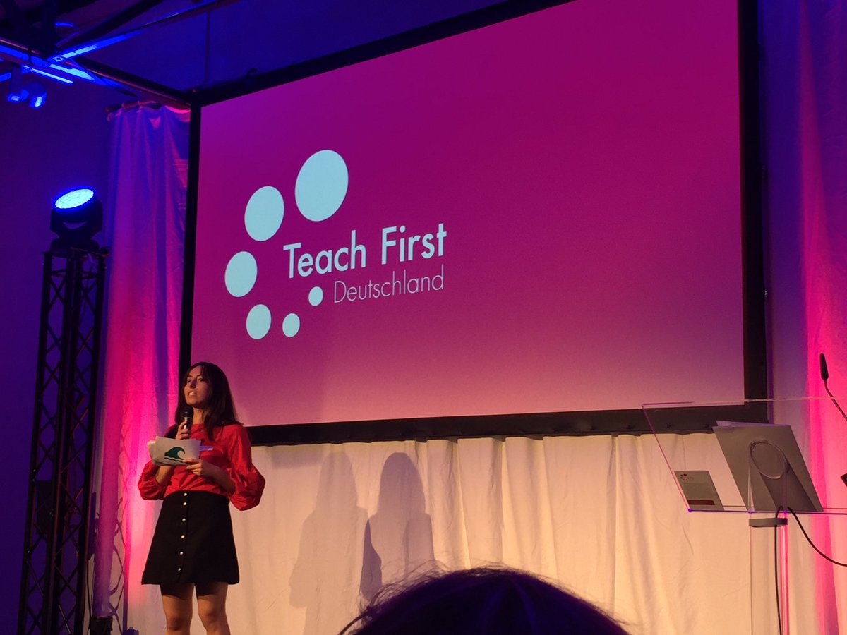 Ina_G_'s tweet photo. 10 Jahre @TeachFirstDE! 10 Jahre für mehr Chancengerechtigkeit im Bildungswesen! https://t.co/EWaWK1O2Yp