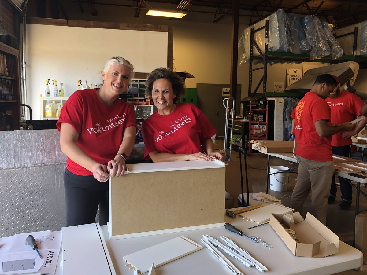 katsnc1's tweet photo. Second shift of #WFVolunteers at @bedsforkids. Everyone’s favorite IKEA furniture assembly challenge! #wfdayofservice https://t.co/50wCerRfxE