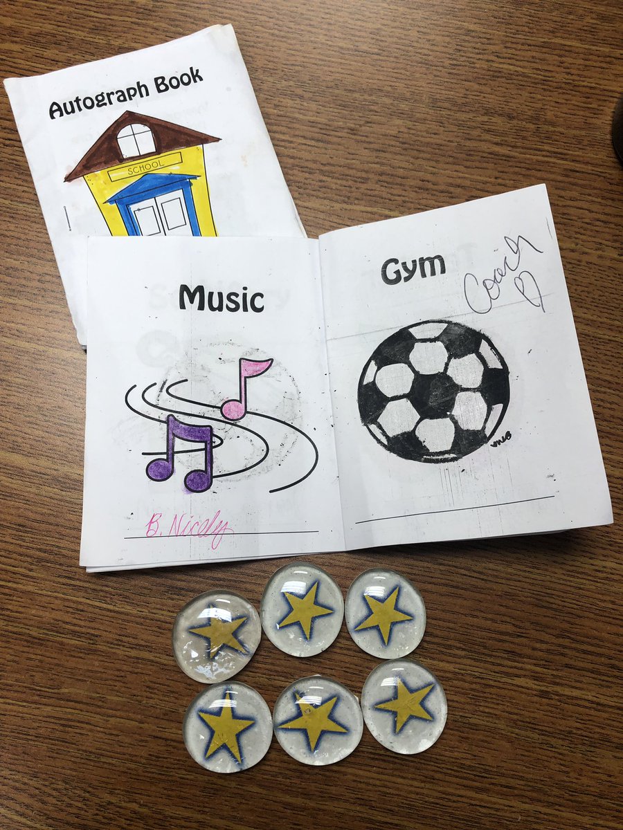 ValerieJNunez's tweet photo. New students went around the school collecting Autographs from staff. They brought them back to me today for a prize, a Michael Star Worry Stone 💜 @NISDMichael #MichaelLegends https://t.co/f77HTes9LV