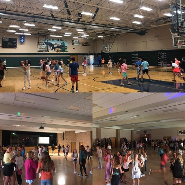 RCSHartMS's tweet photo. Hart is alive this Friday afternoon! 3  weeks ago these 6th graders barely knew one another, now they are interacting, dancing, playing basketball and having a great time together! #ConnectwithHart #LeadwithHart https://t.co/pUZNrSBjLV