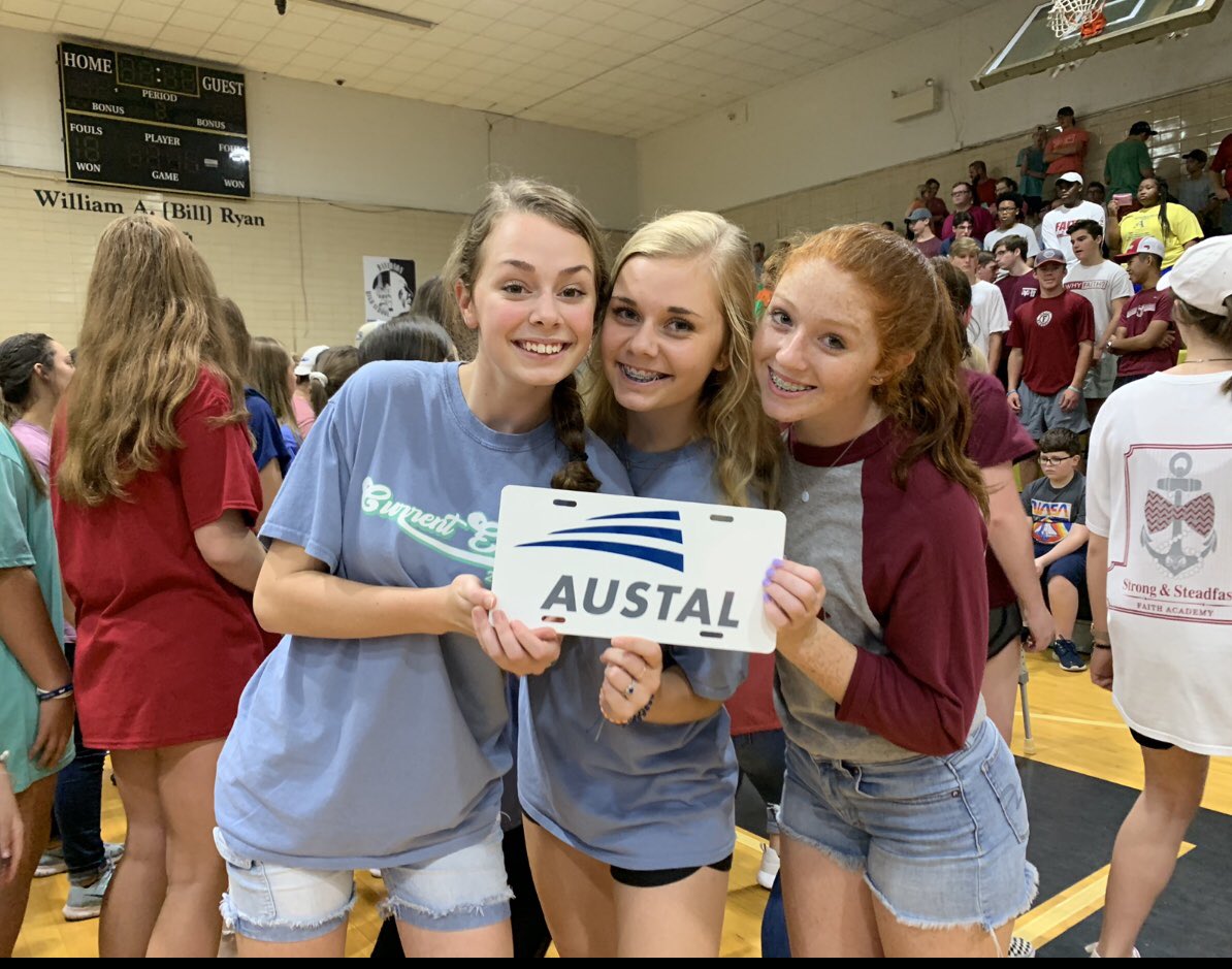 jubileebest's tweet photo. Thank you, Austal!! @Austal_USA #JubileeBEST2019 #BESTRobotics2019 https://t.co/EdGOihZBbV