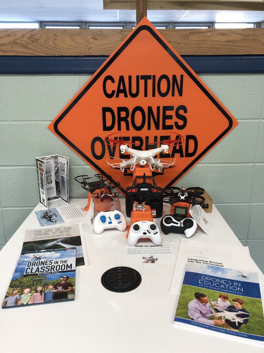 JZEdTech's tweet image. Mahopac Drones have so much potential!! Stop by our display in the area 19 Blast Lab to learn all about it! #districtonthemove #mahopacsky