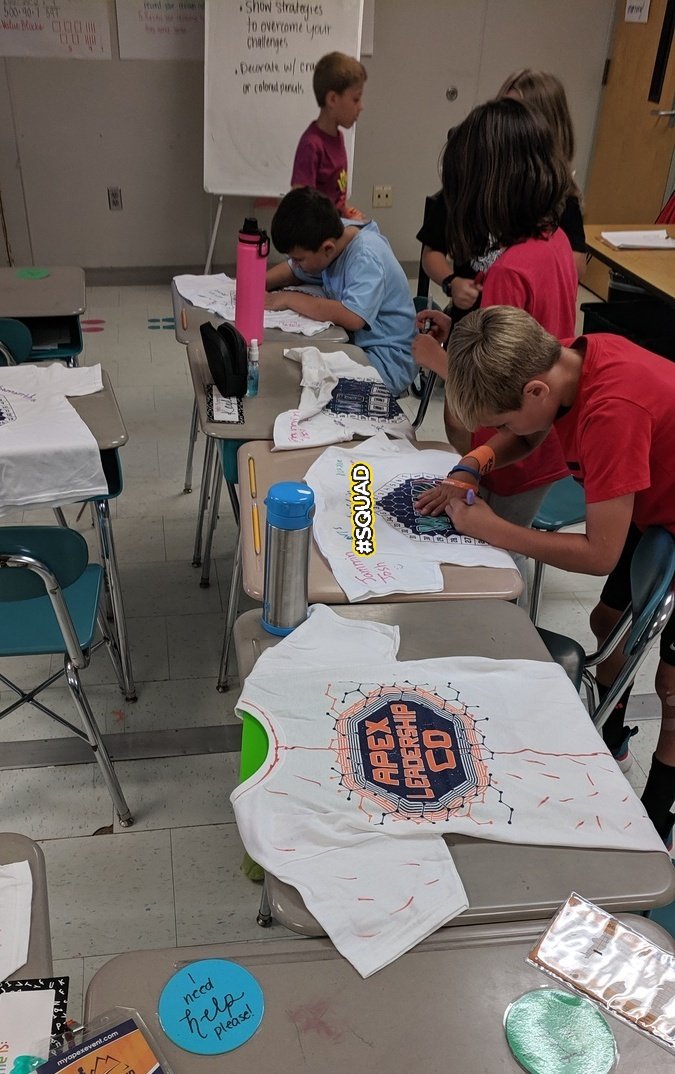 msleatherssays's tweet photo. Our class is on fire! Way to go for getting the most pledges from other states! #teeshirtsigningparty #backtobackchamps #wiredforFUN #FunRun @SalemElementary https://t.co/0uOig2mt6w