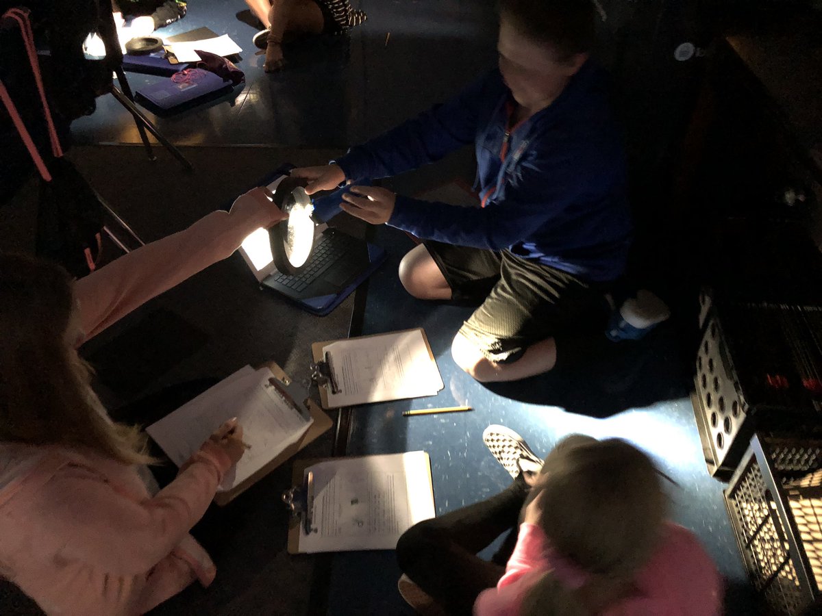 tzatorski2017's tweet photo. On Thursday we investigated how light reacts differently with different surfaces to explain some questions we had about an illusion! @INT_PRINCIPAL @StaffordTwpEd @Blomquist6J https://t.co/mB0BrI1byc