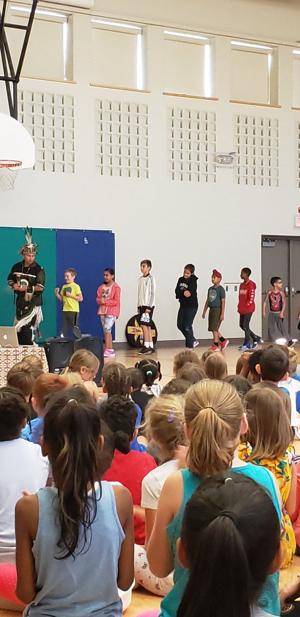 kameier12's tweet image. Thank you @tribvisdance and @micheluttia for the wonderful assembly. The dancing was mesmerizing and the messages and knowledge so integral for the students. #knowledgeisthekey #rewritinghistory #asteptowardhealing #stompingoutstereotypes @JSTwrdsb