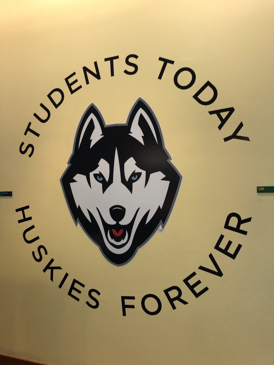 EttoreRossetti's tweet photo. So proud to speak at @DigitalMedia_CT at @UConnStamford on behalf of @SavetheChildren. #DMCT19 GO HUSKIES! https://t.co/IuLtLAjppF
