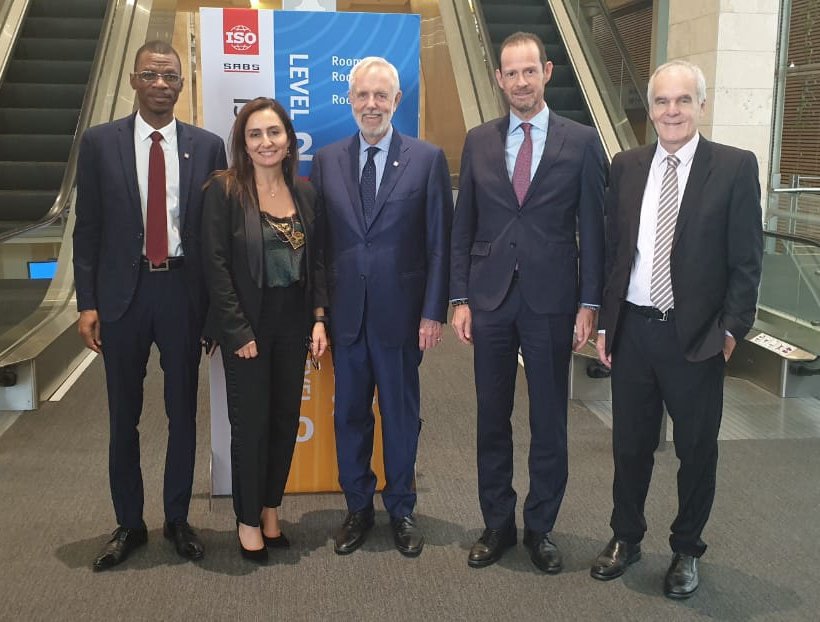 IRAMoficial's tweet photo. #ISOweek2019 En su rol de chair del Comité de Políticas del Consumidor #COPOLCO, el Ing. Guillermo Zucal nos representa en la Asamblea General de @isostandards. Este Comité busca la participación de los consumidores en el proceso de normalización a nivel global. https://t.co/QVLHSInJNc