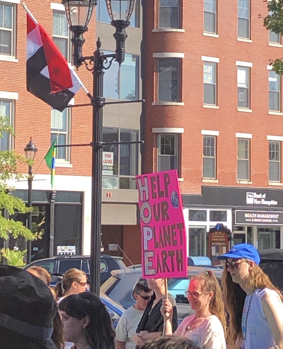merehatfield's tweet photo. #ClimateStrike #livefossilfuelfreeordie It’s time to act. https://t.co/HHwiFlvckS