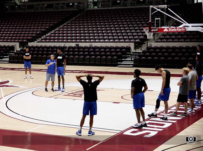 spydieshooter's tweet photo. .@LoganVolsBBall head coach @kylesmithpeters was a guest speaker at today’s IBCA Coaches Clinic held at the Banterra Center on the campus of Southern Illinois University #TheLoganWay https://t.co/PXURBWzhXl