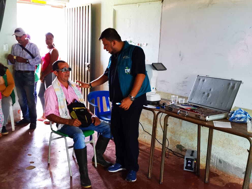 ftc_omega's tweet photo. #Recomendado | Más de 700 personas del corregimiento de La Carpa de San José del Guaviare se beneficiaron de Jornada de Apoyo al Desarrollo liderada por #BATOT5 con apoyo de @FuerzaAereaCol y entidades del Guaviare . -->> https://t.co/orQFcQY7F4 https://t.co/9IRcKGJCdM