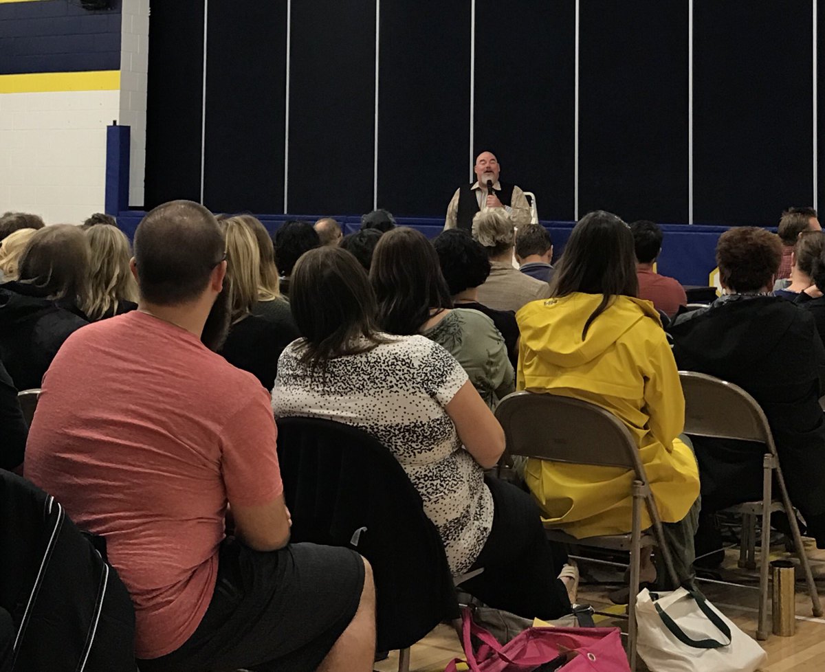 Kristacurry3319's tweet photo. A great closer to a wonderful learning day @BigDaddyTazzWPG a heavy topic can be discussed with humour #SickNotWeak @heylandsberg #borderlandsd https://t.co/Uvk5U6nwbv