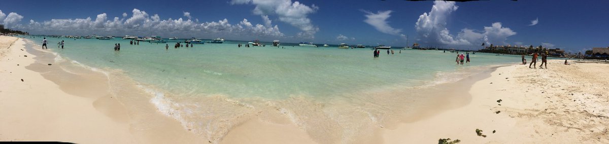 pjeromie's tweet photo. @LukeFoster89 Love Mexico hope you had an amazing holiday...only spent a few hours there myself but just wow that long little strip of beach with ocean either side could of stayed all day https://t.co/MpmtPVTu9r