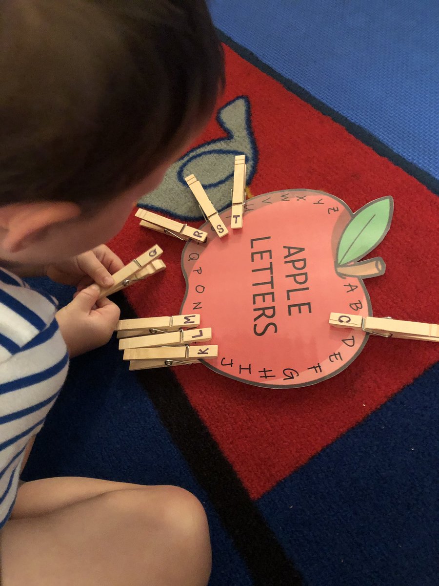 FiorucciFacts's tweet photo. Today was all about letter recognition! My PRE-K students loved being able to find the letters on the apple, and it required them to use their fine motor skills to put the clothespin on. We ended the lesson with a little apple tree art 🍎🍏 https://t.co/0Vna5kViCy