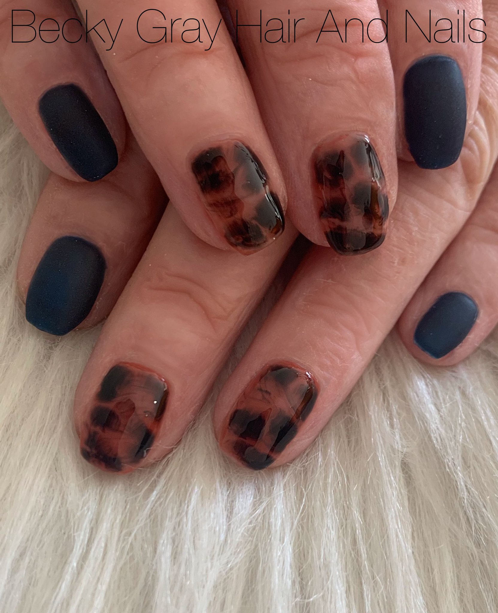 Beckys Hair And Nail Tortoise Shell And A Matte Teal Perfect Autumn Nails Nailart Nails Handpaintednails Nailartist Gelmanicure Mobilenailtech Art Nail Nailedit Nailsonfleek Nailie Showscratch Scratchmagazine T Co