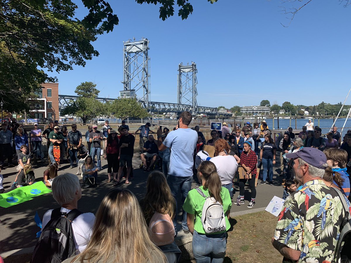 Happy to see a great crowd at the #ClimateStrike in Portsmouth, NH today! #GlobalClimateStrike