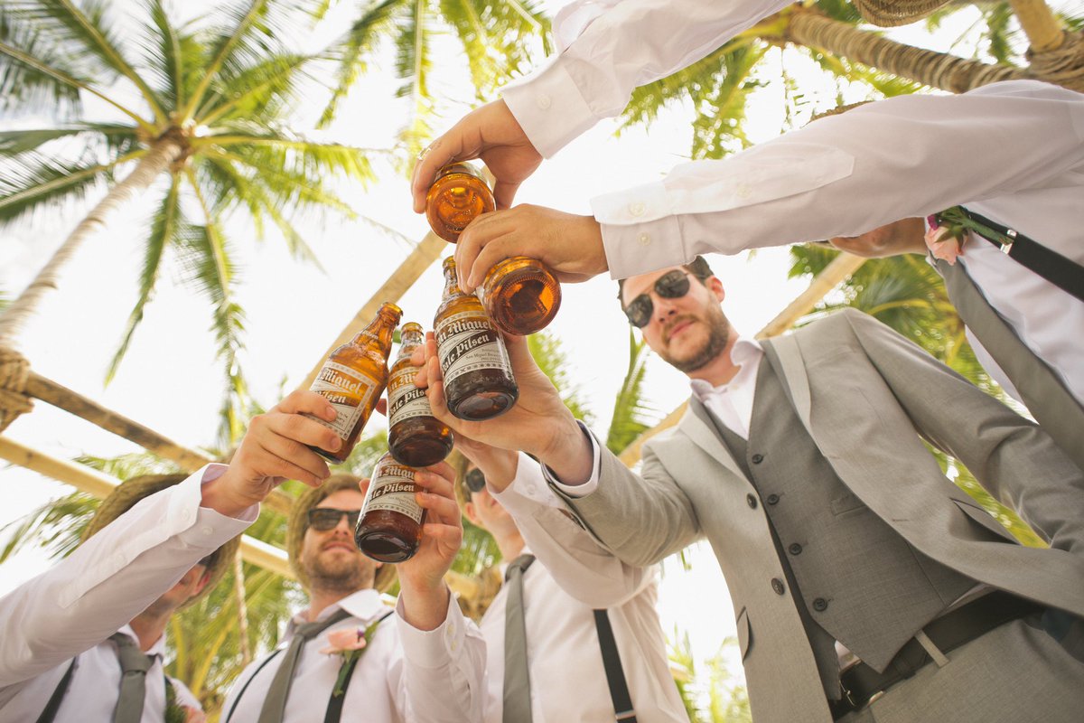 Bachelorette and bachelor parties a good time for everyone involved. How many chances do you have to get the whole crew together to celebrate? Transportation should be one thing you don’t have to worry about. Let us take care of it for you bit.ly/2lVzFHT. 😊