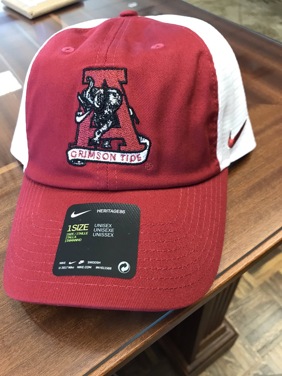 Greg_Byrne's tweet photo. GIVEAWAY!
You may win this hat if you tweet the following message.

“Hey @Greg_Byrne -
1.  I’ll be at Bryant-Denny tmw to cheer on @AlabamaFTBL! 
2.  I’ll bring my empty water 💦 bottle
3. I’ll wear a hat 🤠
4.  I’ll use sunscreen 🧴 “

I will randomly select someone by 4 pm. GO! https://t.co/9t7wu8koP9
