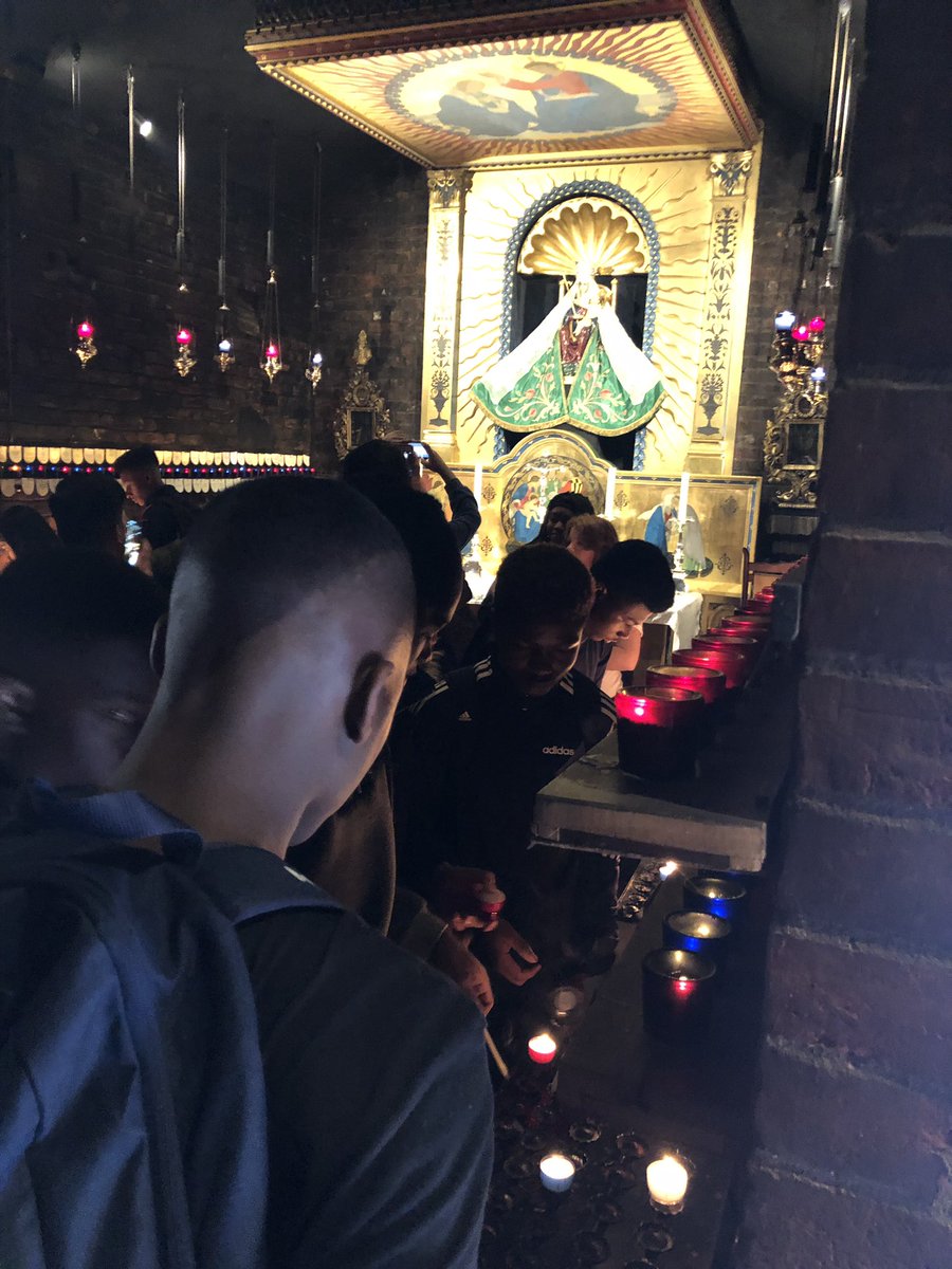 at_clack's tweet photo. What a fabulous day out with the Year 11 RE groups at Walsingham today. Praised by other visitors to the shrine saying what an amazing bunch they are #couldntagreemore Really impressed by the note taking and learning going on #RE #Year11 #ChristianPractices @RobertClackAlum https://t.co/Wl3EJMg4r5