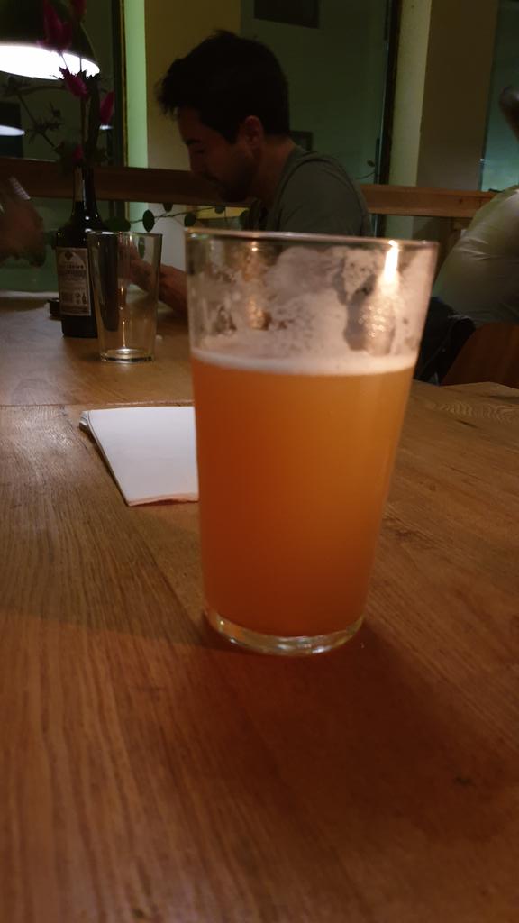 Min søn importerer <a href="/verdant/">Green Family Art Foundation</a>. Nu på mig og ølsnedkeren i Aarhus.