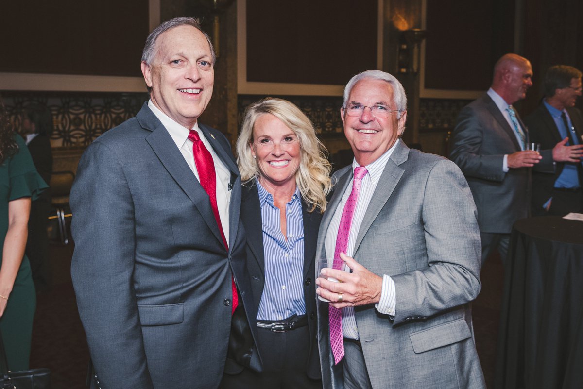 StateSocietyAZ's tweet photo. THANK YOU ALL for a fantastic event on Wednesday. Special thanks to our sponsors
@AZChamber, @phxchamber, and @AcronisSCS
and our Congressional delegation @SenMcSallyAZ, @RepDavid, @RepOHalleran, @RepKirkpatrick, & @RepAndyBiggsAZ! #SSAZ #SSAZAnnualFallReception https://t.co/qEzckB354Q