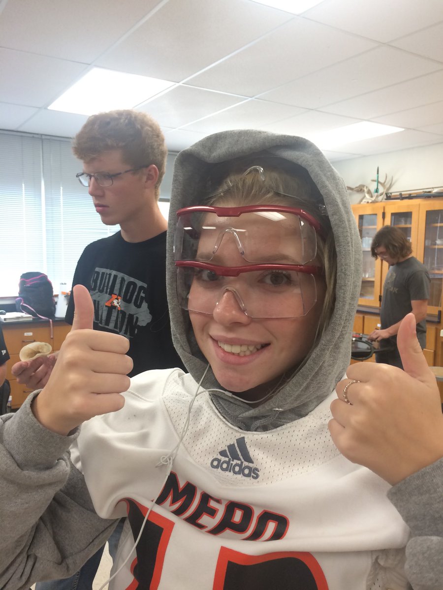 BenCarterIA's tweet photo. Productive week Homecoming 2019!!!mepoclassroom https://t.co/WupErJ8ezG