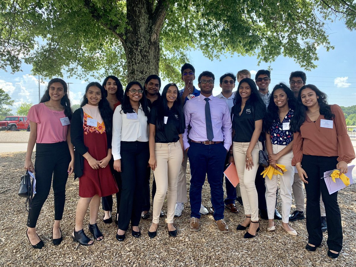 DenmarkFbla's tweet photo. SUMMER RECAP: DHS FBLA explored The Alamo and Six Flags Fiesta Texas, celebrated our winners at NLC, and attended SLOTS for insightful leadership building skills! #GAFBLA #GAFBLACOY #GAFBLACOTY https://t.co/xUva2ts2AY