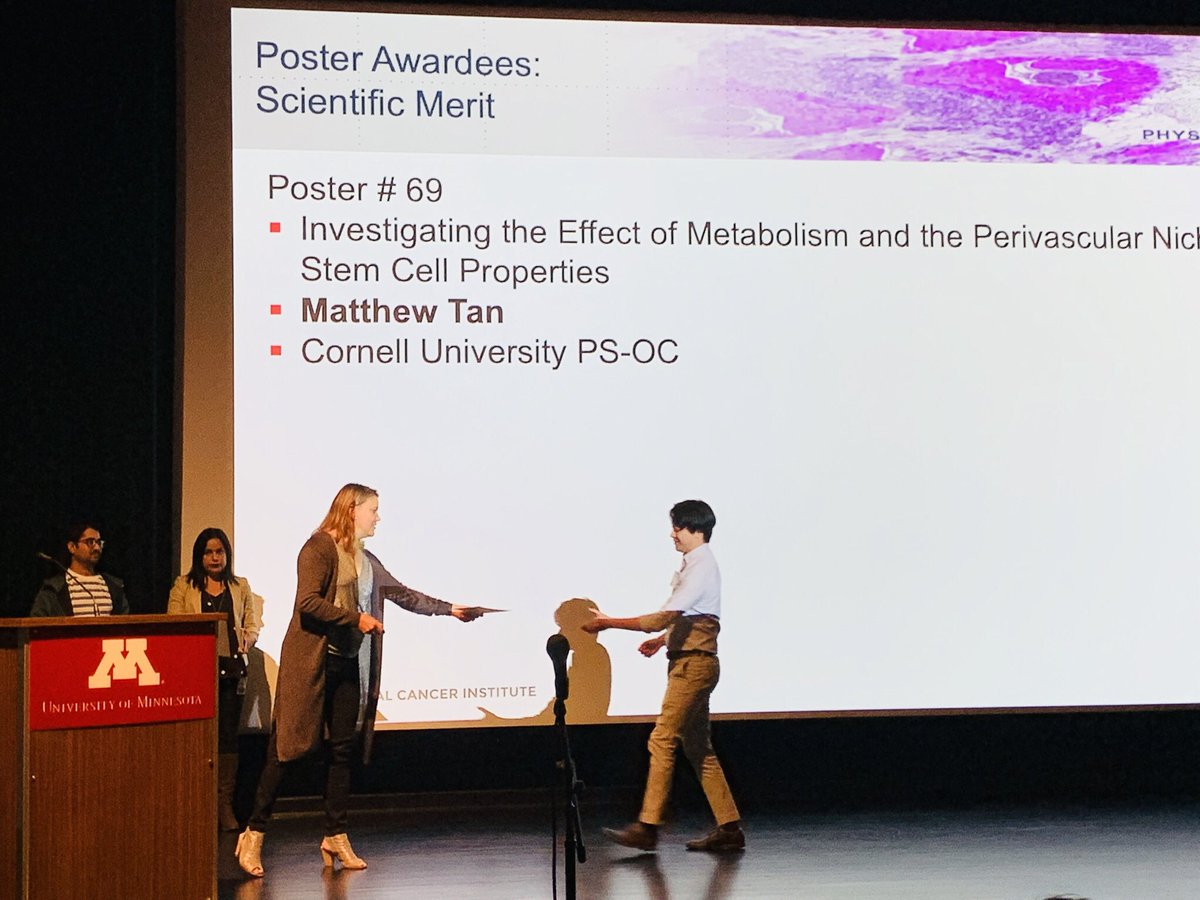 bobriter's tweet photo. Matt Tan accepting a poster award at the Physcal Sciences Oncology Conference. #2019PSON #cornellpsoc https://t.co/3rKBfw24ar