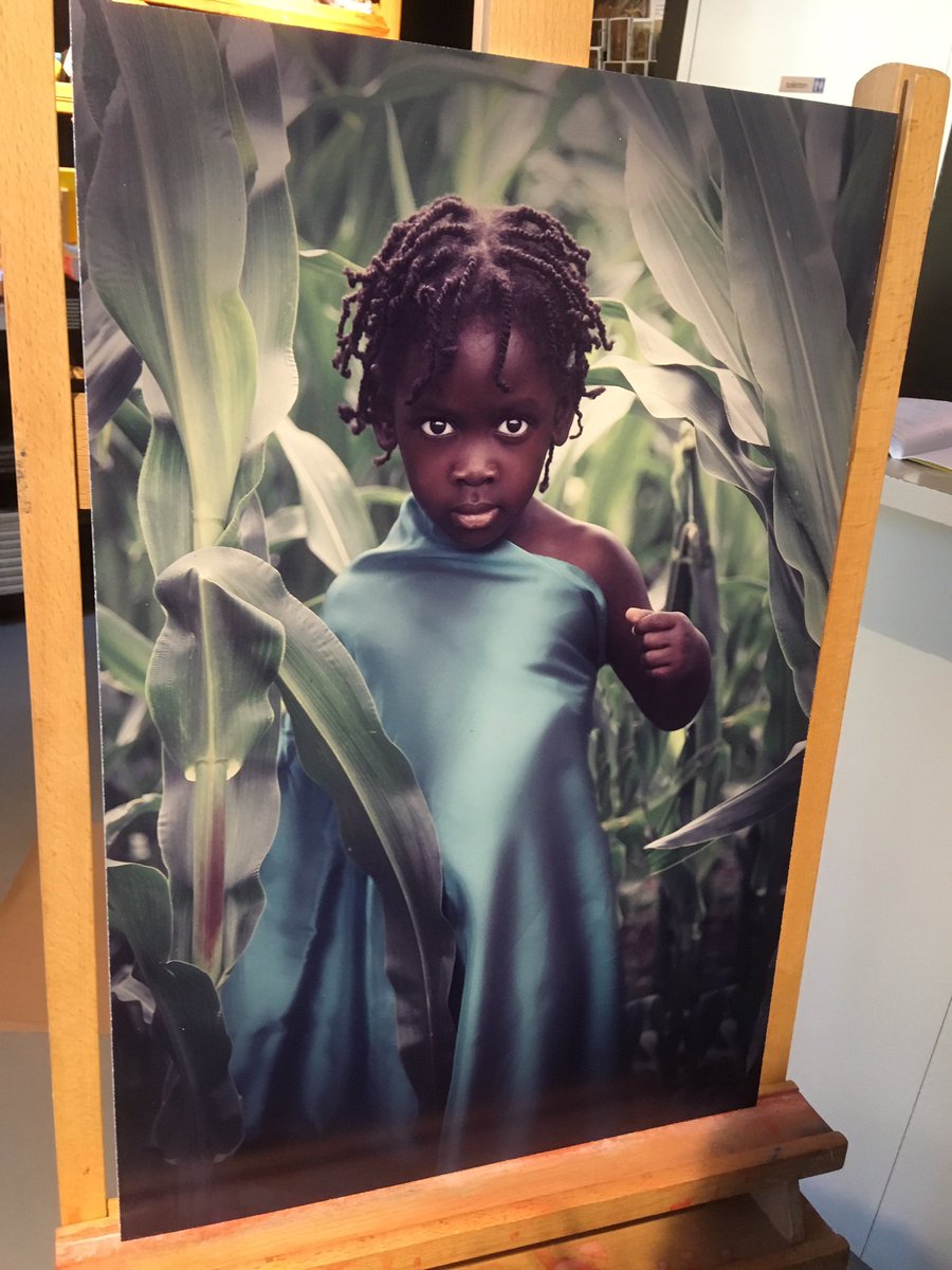 HTindemans's tweet image. Mooie dag 40 jarig bestaan #wereldwinkel Neunen Bevrijdingsherdenking en uitreiking Vincent van Gogh Photo Award. Prachtige foto’s. Expositie nog tot 6 oktober te zien