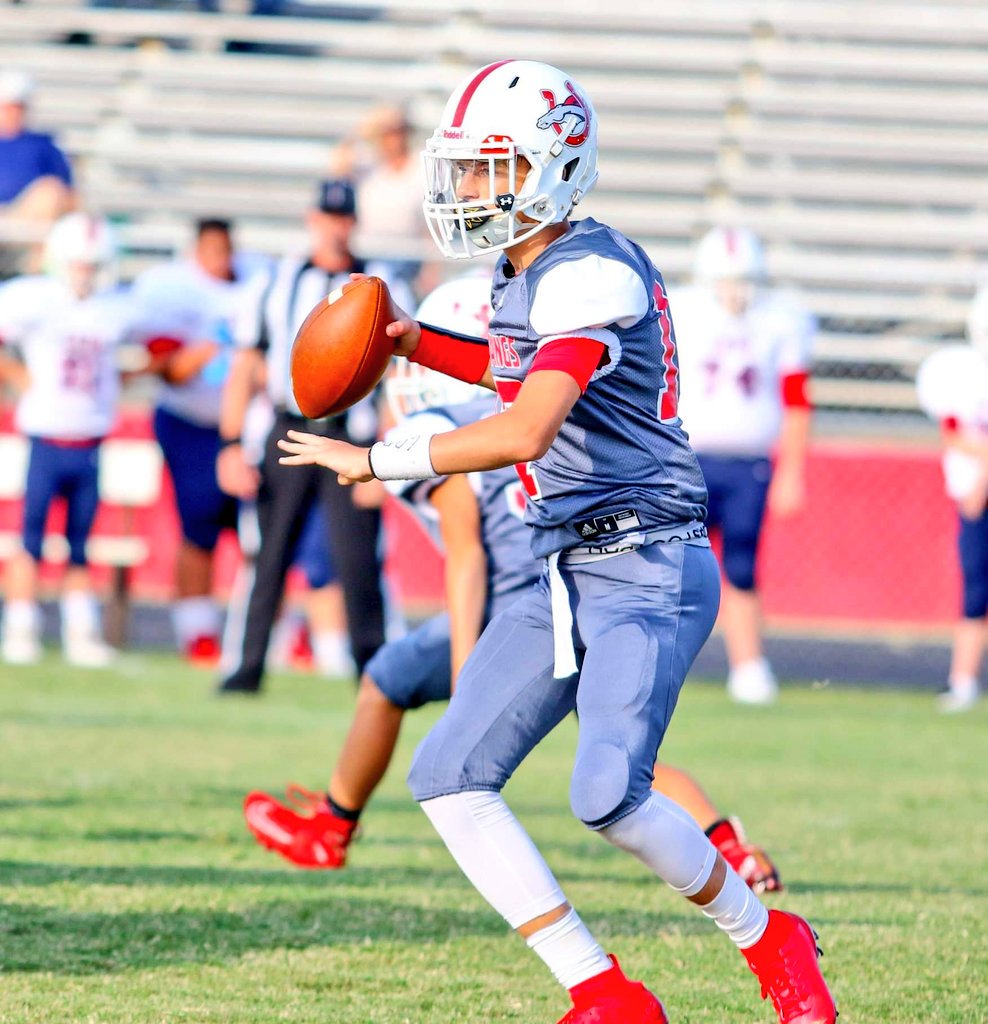 LukeDobbins1's tweet image. We off and running🐎 we just gotta keep getting better. 👊💯 
@PMMS_Sports @CowanFe @silk_djgall #qbhitlist @FBU_NC @carolinabowl @ExposureD1 @CarolinaXposure @PalmettoPrepsSC @_UnderTheRadar_ @NationalPID @sportsthread @SC_HS_FB @ItsTheFBLife @PlayBookAthlete