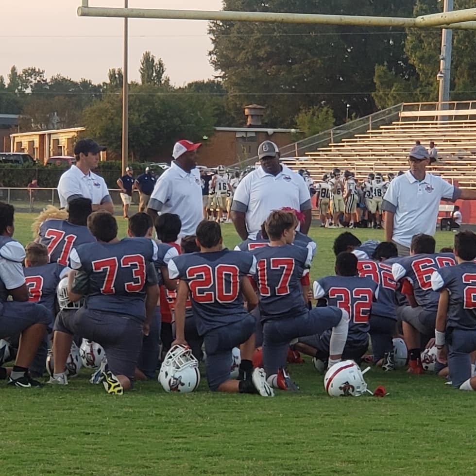 LukeDobbins1's tweet image. We off and running🐎 we just gotta keep getting better. 👊💯 
@PMMS_Sports @CowanFe @silk_djgall #qbhitlist @FBU_NC @carolinabowl @ExposureD1 @CarolinaXposure @PalmettoPrepsSC @_UnderTheRadar_ @NationalPID @sportsthread @SC_HS_FB @ItsTheFBLife @PlayBookAthlete