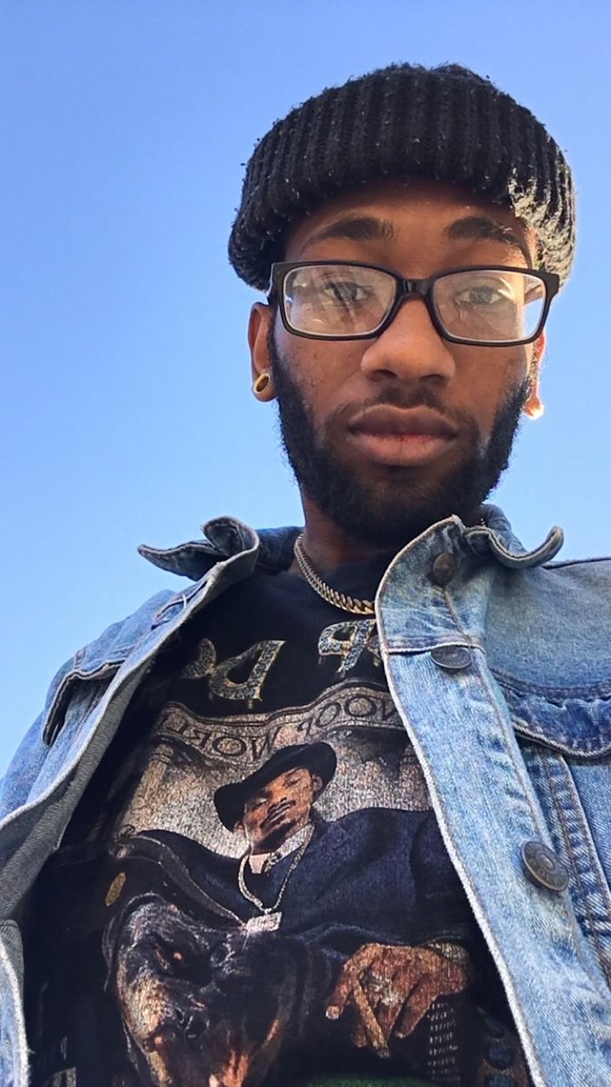 3Trill's tweet photo. News Or Something https://t.co/zOj33ccQmg