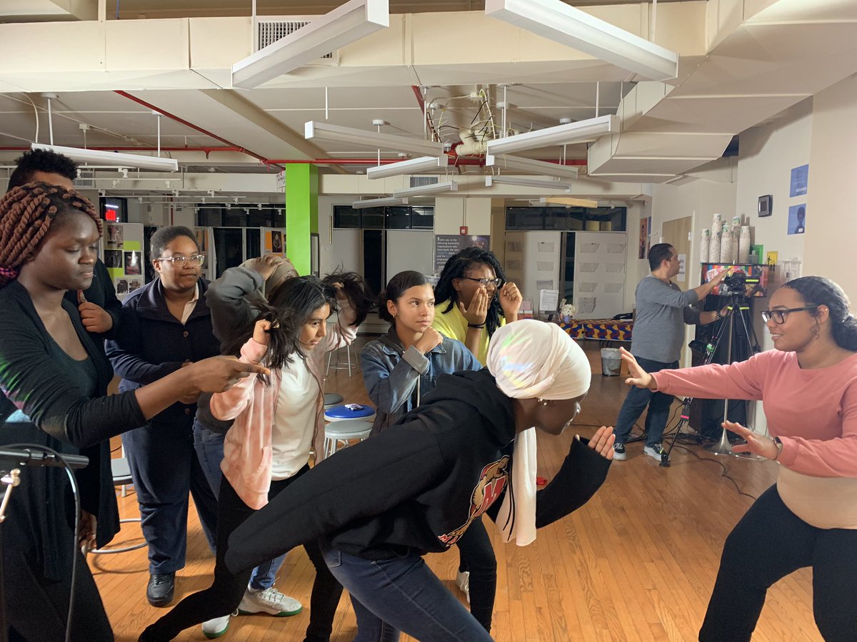 ellenhagan's tweet photo. Post #ClimateStrikeNY our #IPEP young people from around the world shared defining movements &amp; moments &amp; day in the life tableau &amp; their hearts. &amp; most importantly. They shared their favorite dance moves! The. Best! @Dream_Yard @YNuguid @clearlyAlondra https://t.co/II0ywUUqi6