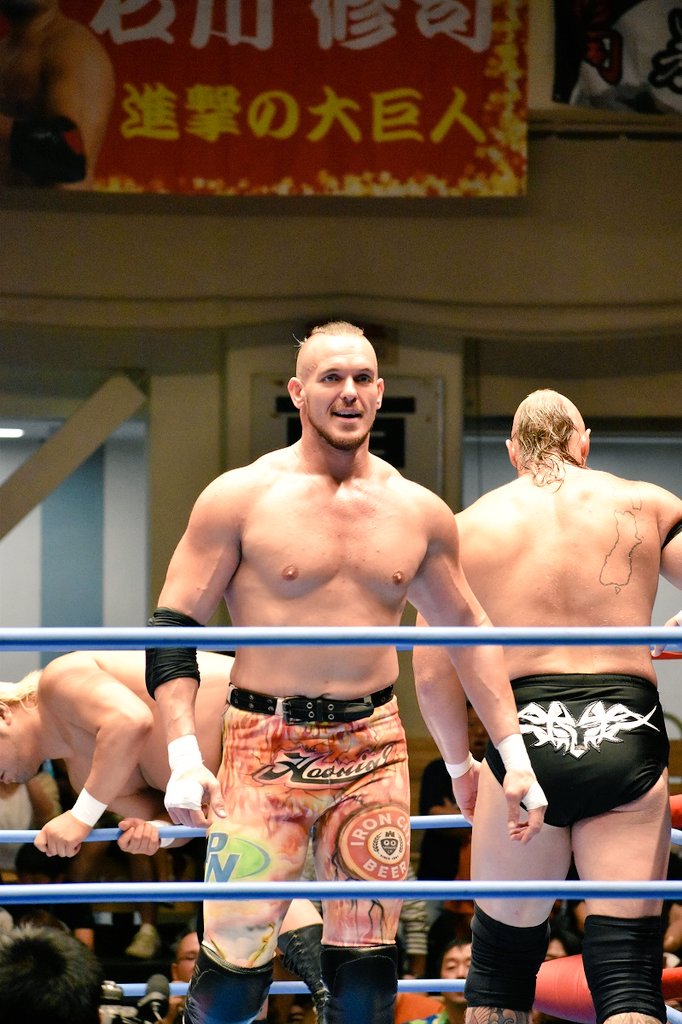 dk_carrot's tweet image. 19.9.16後楽園
試合中は気づいてなかったけど
ハオミンのロゴがタイツの正面に入ってますね😌
#samadonis
#サム・アドニス　
#ajpw 
#ハオミン