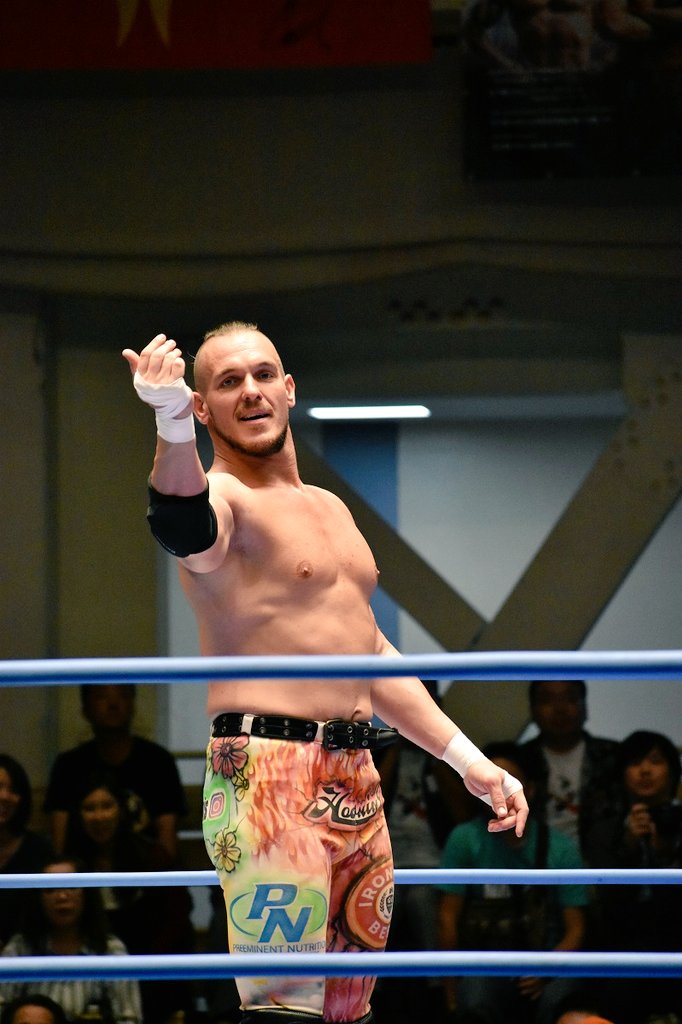 dk_carrot's tweet image. 19.9.16後楽園
試合中は気づいてなかったけど
ハオミンのロゴがタイツの正面に入ってますね😌
#samadonis
#サム・アドニス　
#ajpw 
#ハオミン