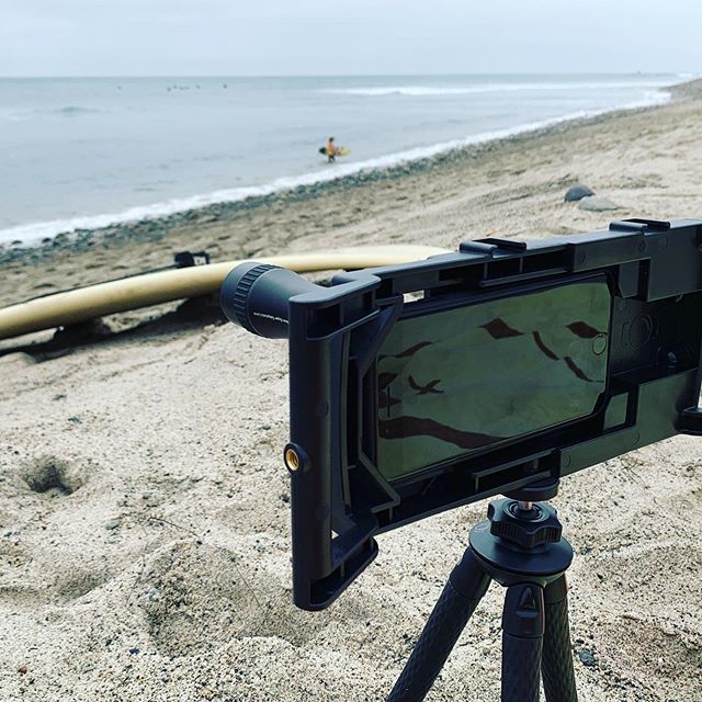 iOgrapher's tweet photo. The endless summer! Capture your travels! 🔥🔥🔥😎😎😎check out the @kaselensusa 300mm super telephoto lens! #endlesssummer #telephoto #createbettervideo #iphone https://t.co/R1TPUnTIPO https://t.co/rtOcyV5LQL