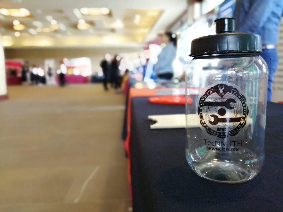 TecNMHermosillo's tweet photo. Agradecemos a #CDIAlfaes la invitación para que @TecNM_MX plantel Hermosillo promocionará su oferta educativa en ‘Exporienta 2019: Hacia el Emprendimiento Profesional’ celebrado en Club Golf Los Lagos
Gracias Francisco, Melina, Perla y Josué por su apoyo https://t.co/LIfKq9pgbR