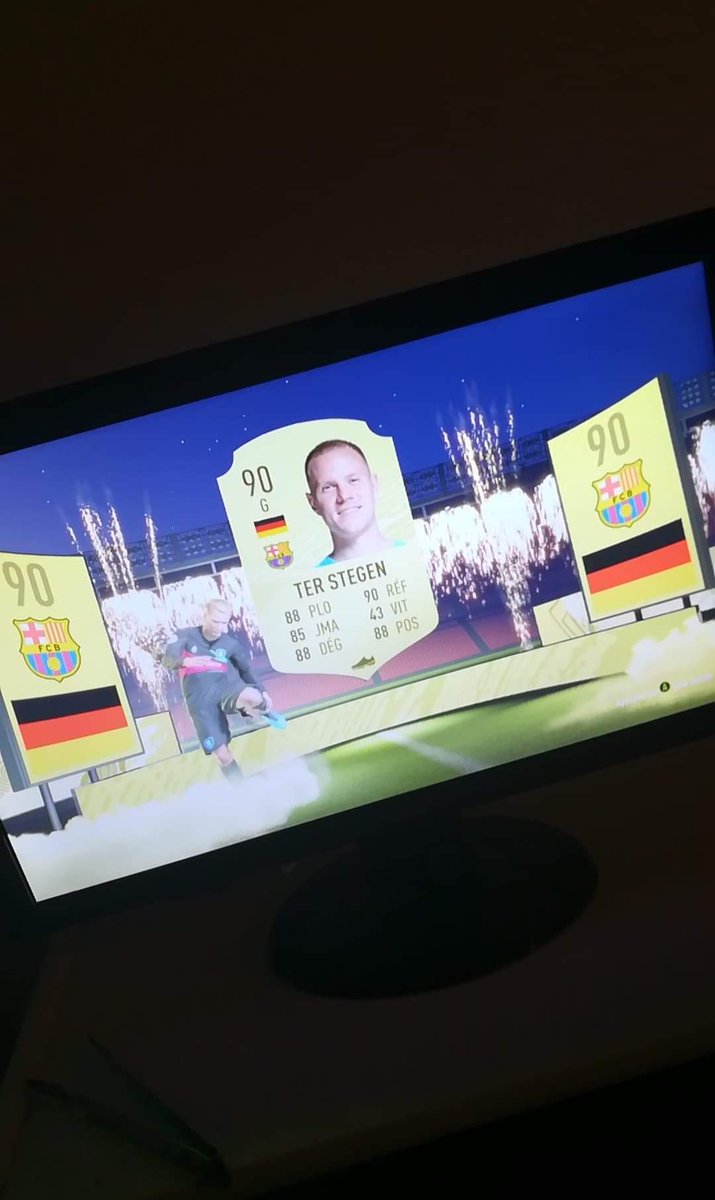 El_KuuNN's tweet photo. Premier gros joueur ! #Fifa20 https://t.co/shPLRiZFUg